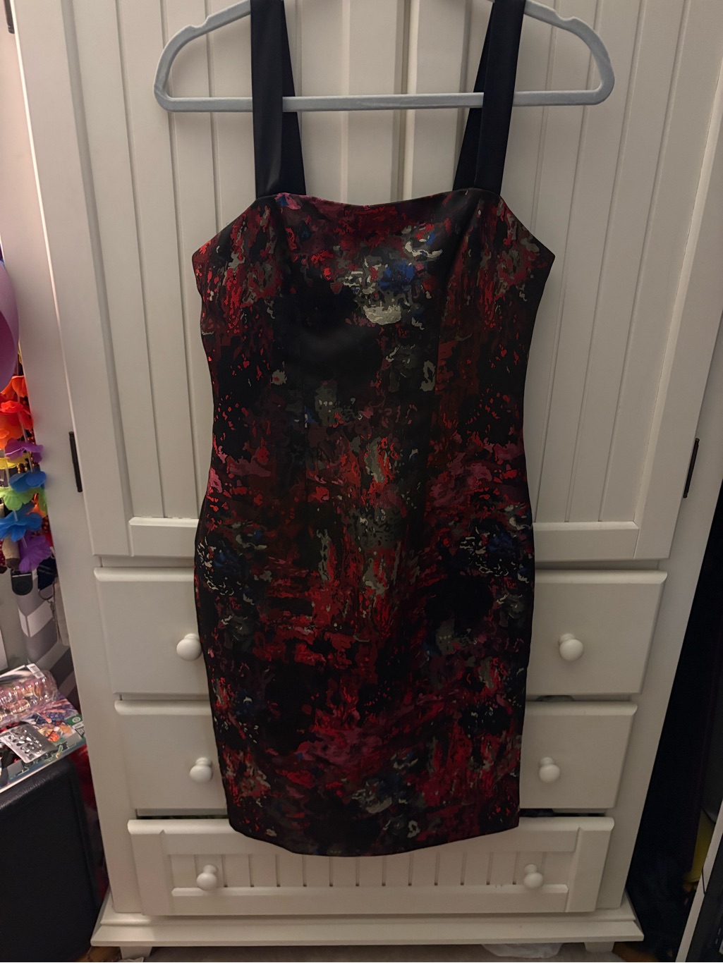 Sleeveless Midi Sheath Dress In Black And Red Floral